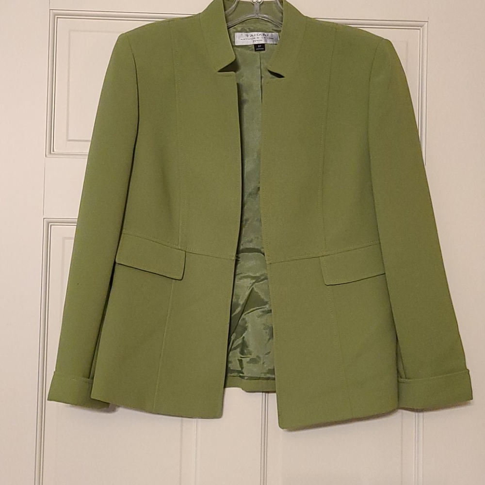 Tahari Blazer